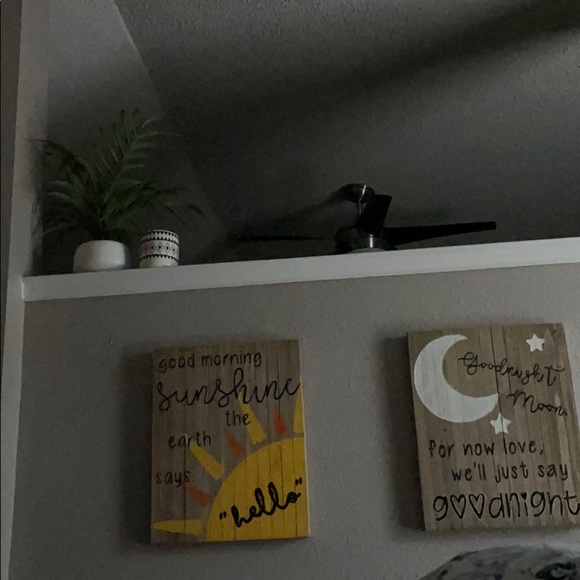 Meet your Posher, Laura - Picture 1 of 1